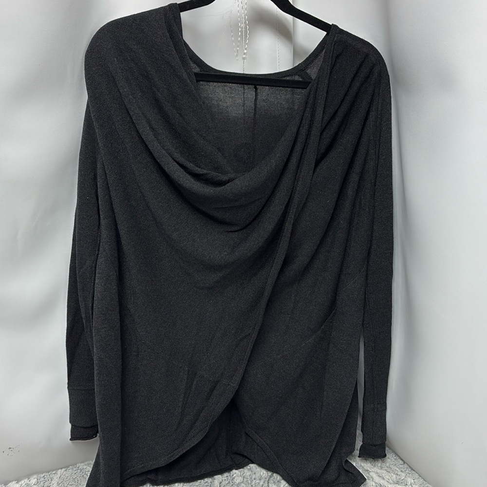 Lululemon Grey Yoga Crossover oversize Sweater size small